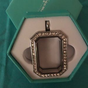 NWOT 5 Large Living Lockets- Origami Owl